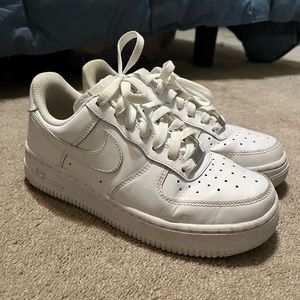 Women’s 6 Nike Air Force one